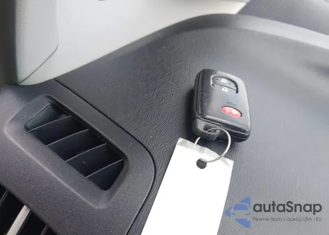 2011 Toyota Prius Three from USA, damaged, VIN JTDKN3DU9B0267536